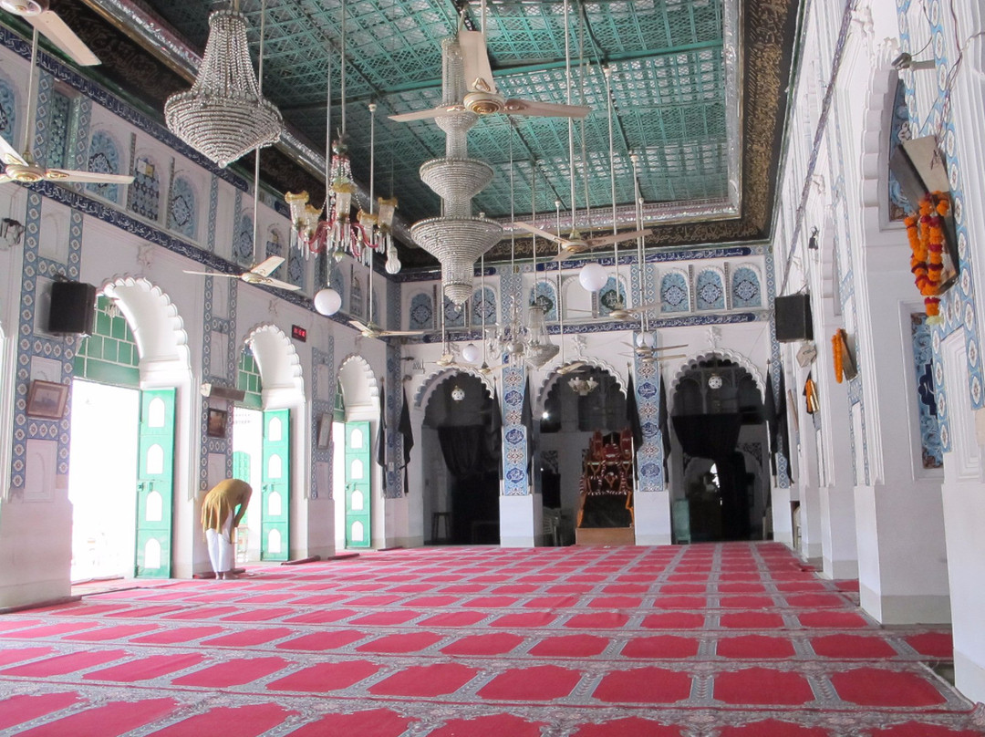 Khan Mohammad Mridha Mosque-达卡市必去景点
