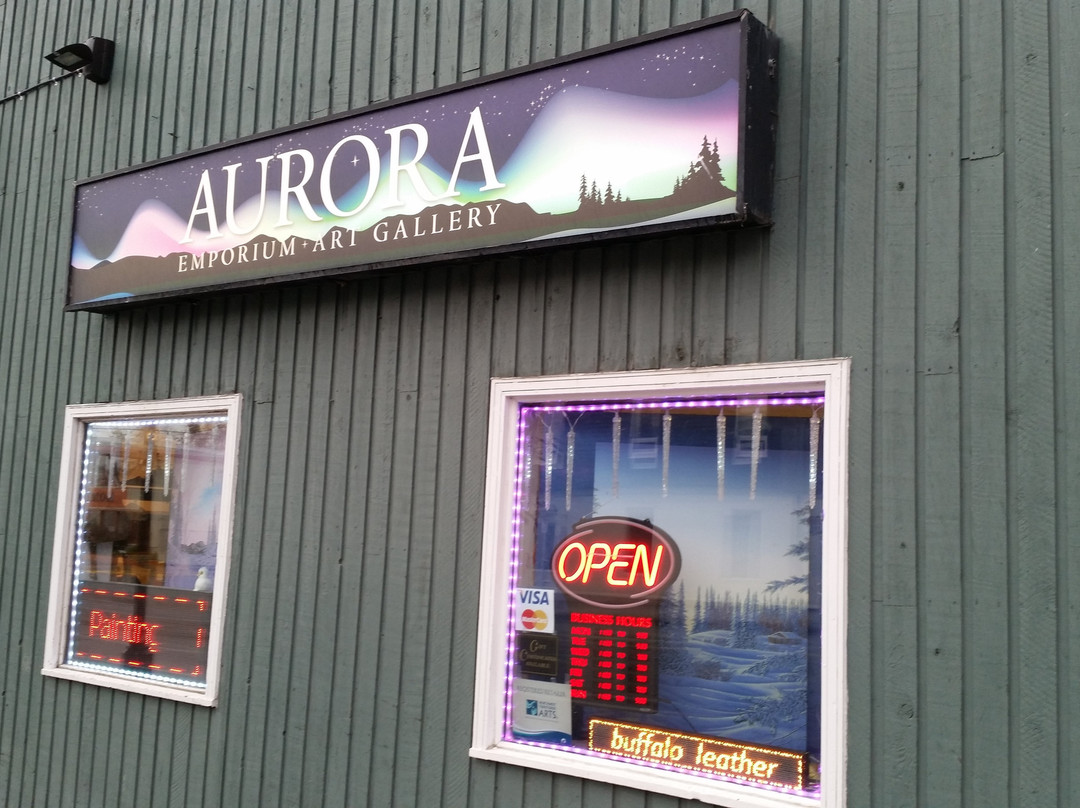 Aurora Emporium Art Gallery-黄刀镇必去景点