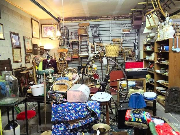 Antiques & Fine Consignment of Camden-Camden必去景点