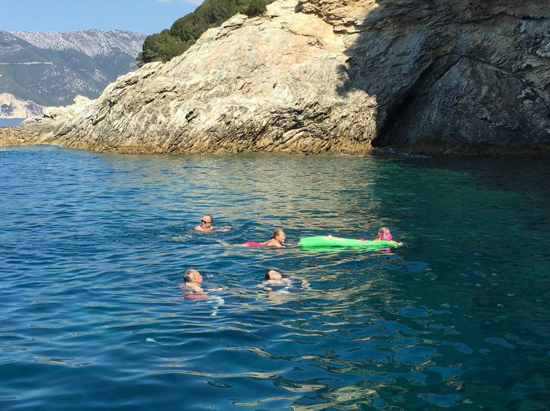 Lefkada Cruise Agios Dimitrios-Lefkada Town必去景点