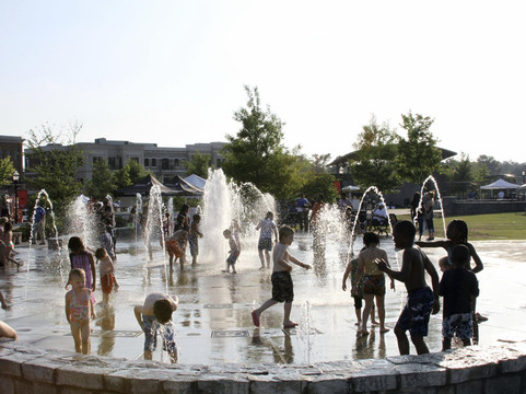 Big Splash Interactive Fountain-苏万尼必去景点