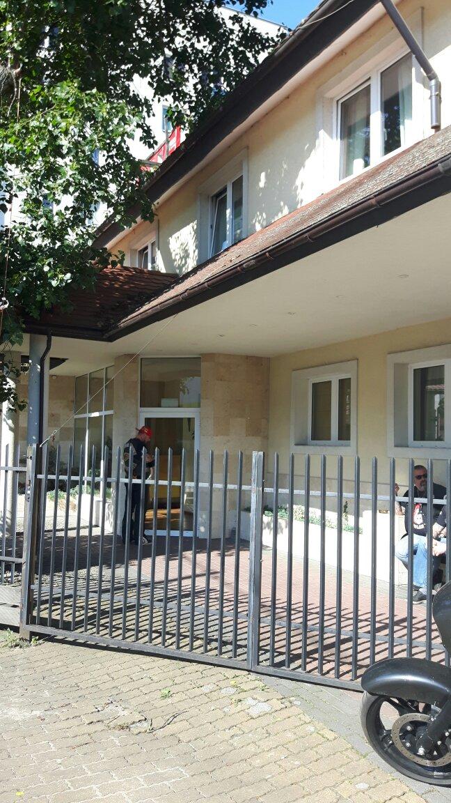 Tenis House-官方