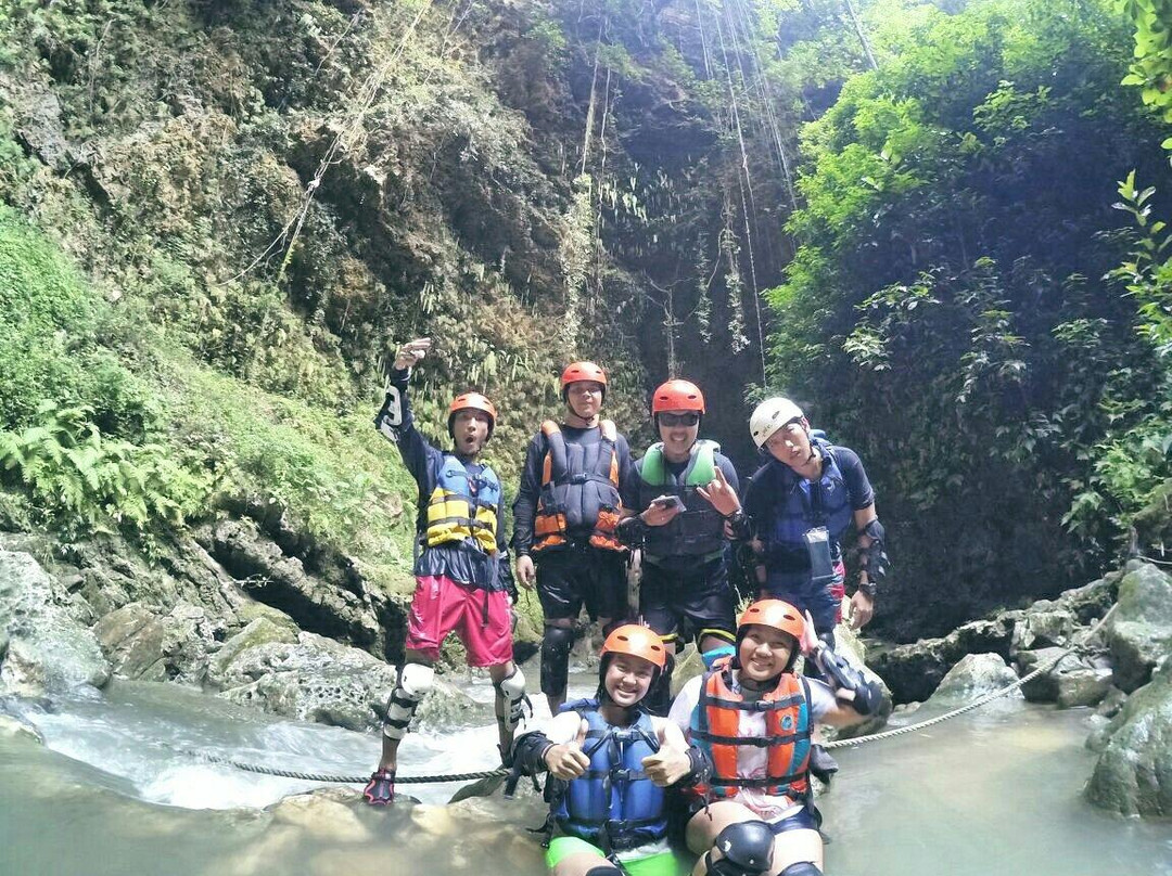 Kalisuci Cave Tubing - Private Day Tours-基杜尔山必去景点