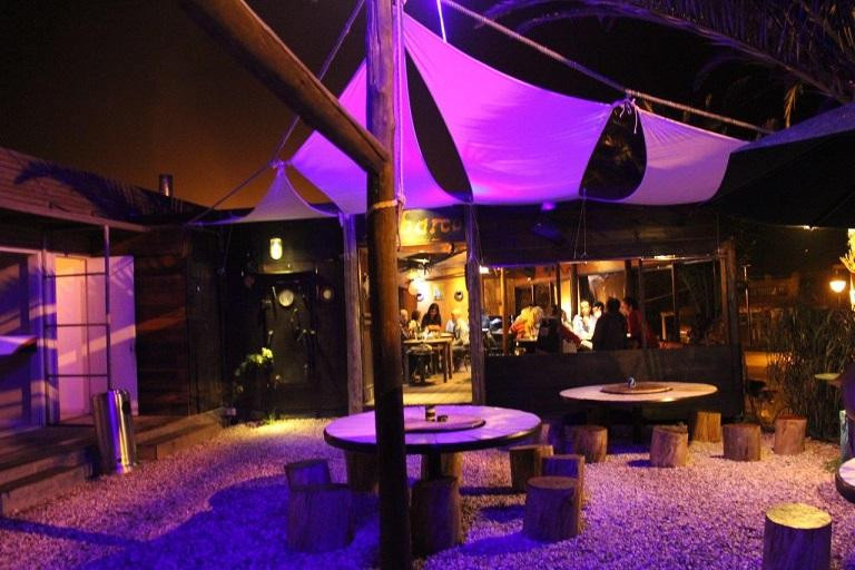 La Pedrera餐馆和美食-Pueblo Oceanico