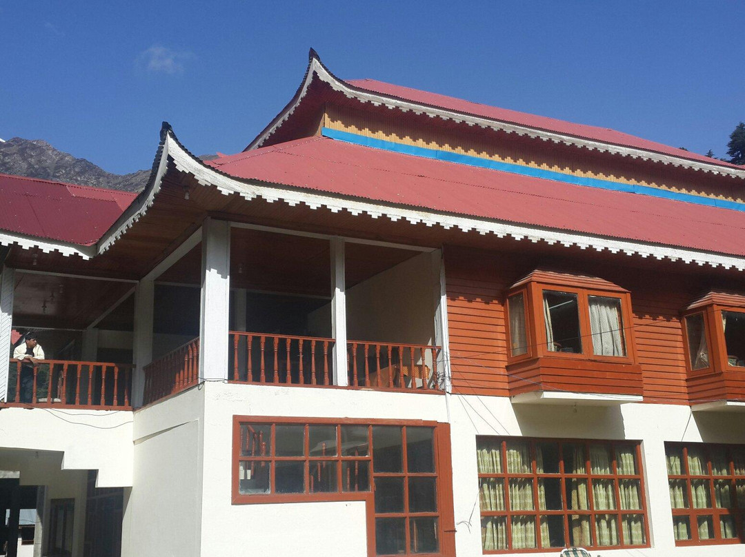 Pine Park Hotel and Resort主图