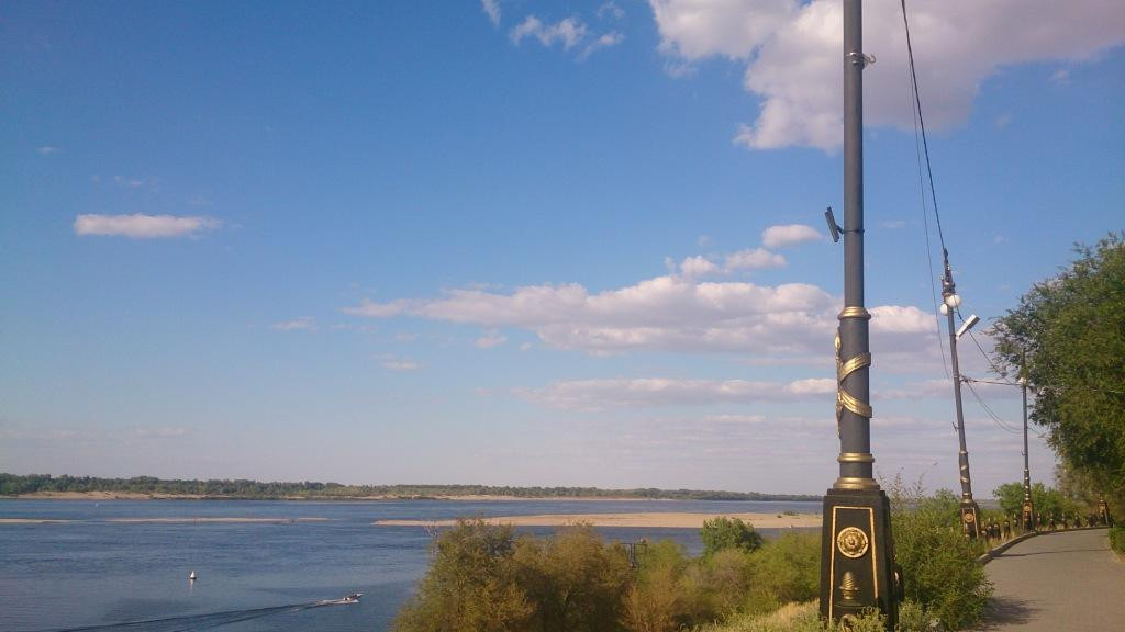 Krasnoarmeyskiy District Embankment景点图片
