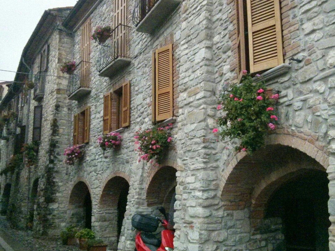 Antichi Portici della Contrada del Castellaro景点图片
