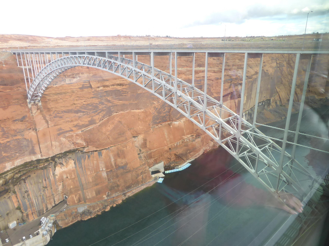 格兰峡谷大坝俯瞰点-佩吉必去景点