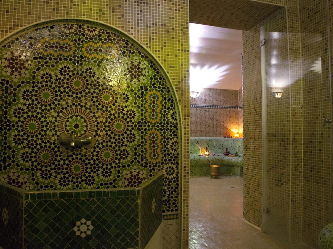 Les Bains Orientalys景点图片