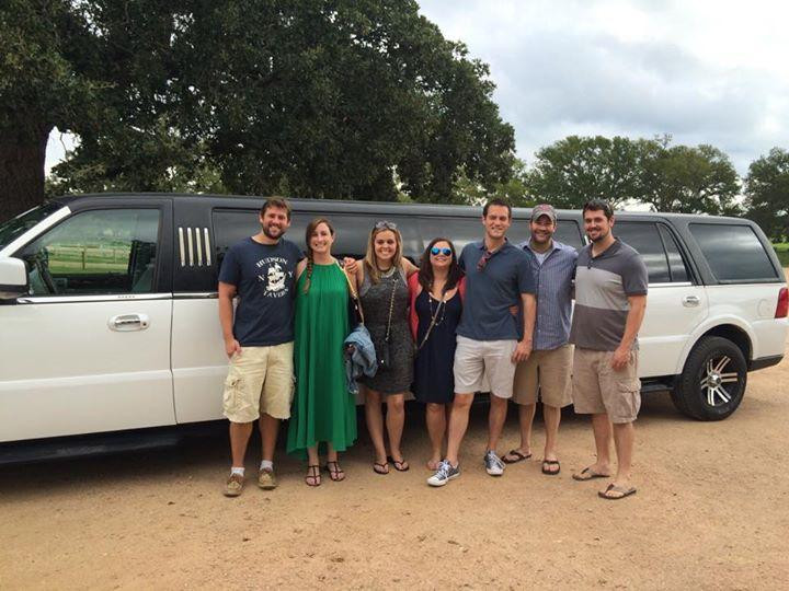 Fredericksburg Limo Wine Tours-弗雷德里克斯堡必去景点
