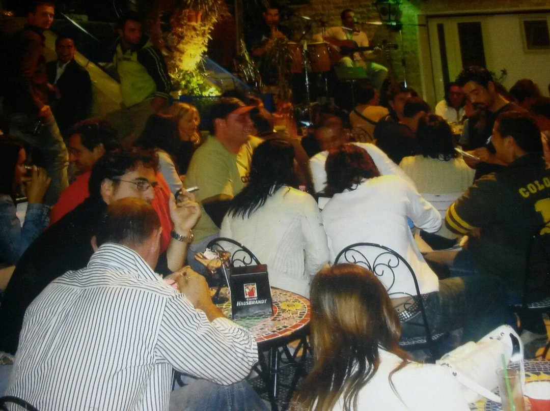 bar piazza Roma-佩斯基奇必去景点