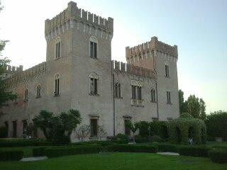 Castello Bevilacqua景点图片
