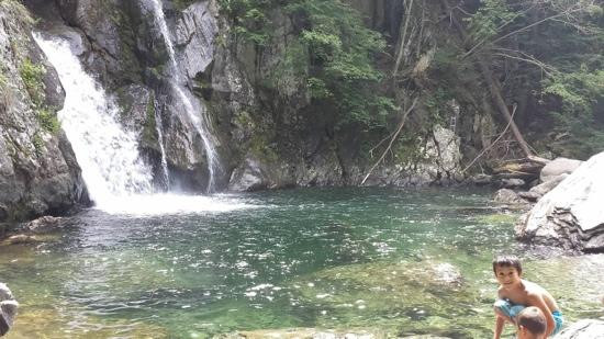 Bash Bish Falls景点图片