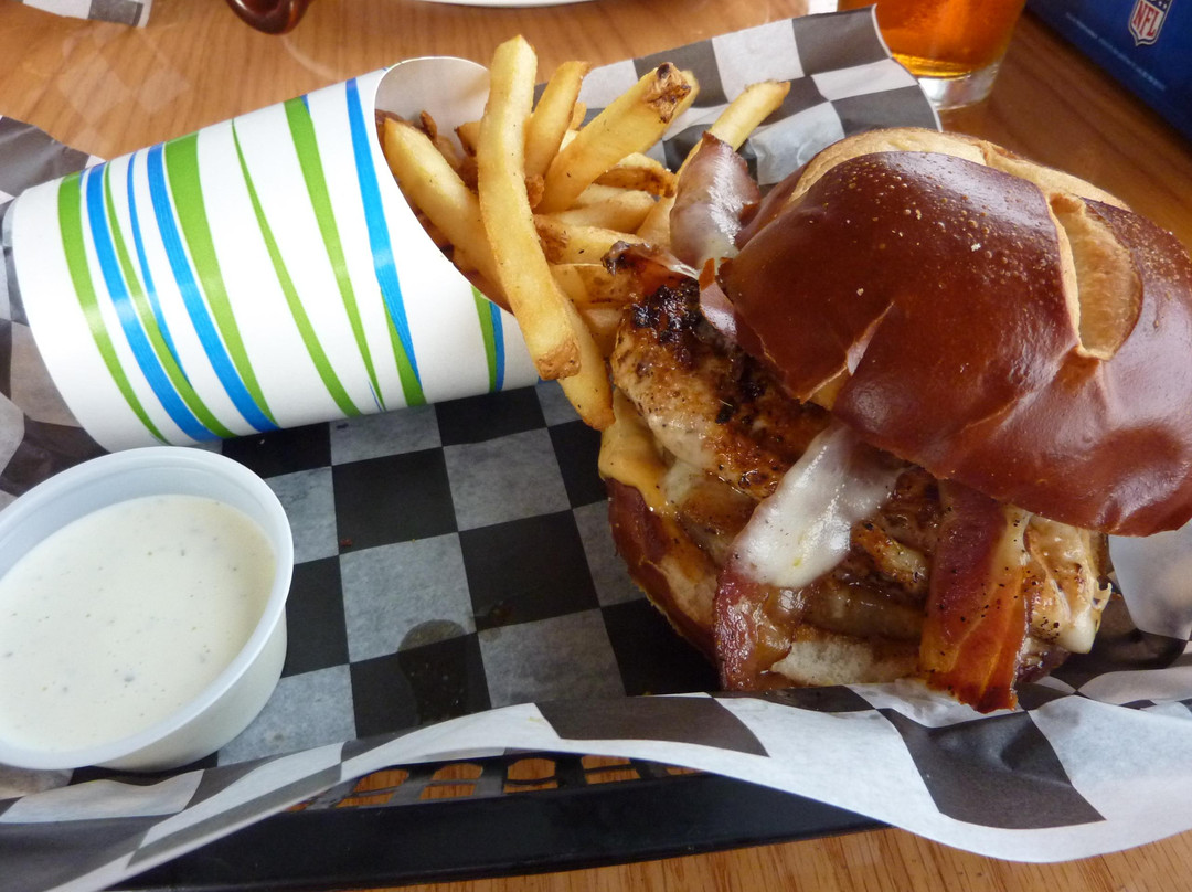 埃尔克哈特餐馆和美食-Flippin' Cow