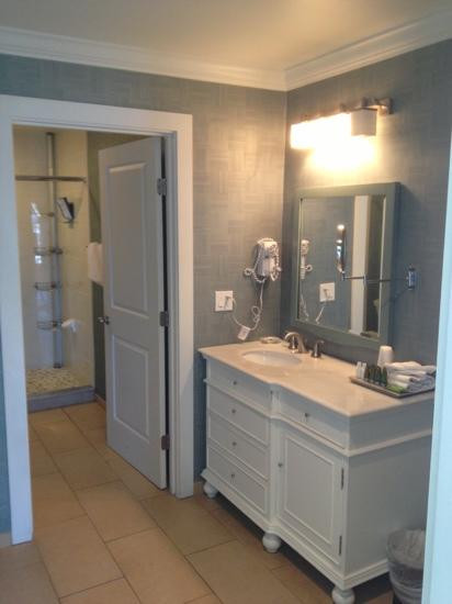 Ballard's Beach-新肖勒姆必去景点