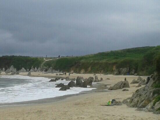 Playa de Toro-利亚内斯必去景点