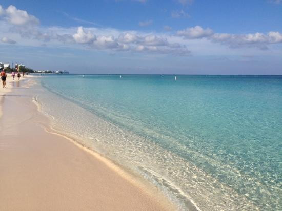 Governors Beach-七哩滩必去景点