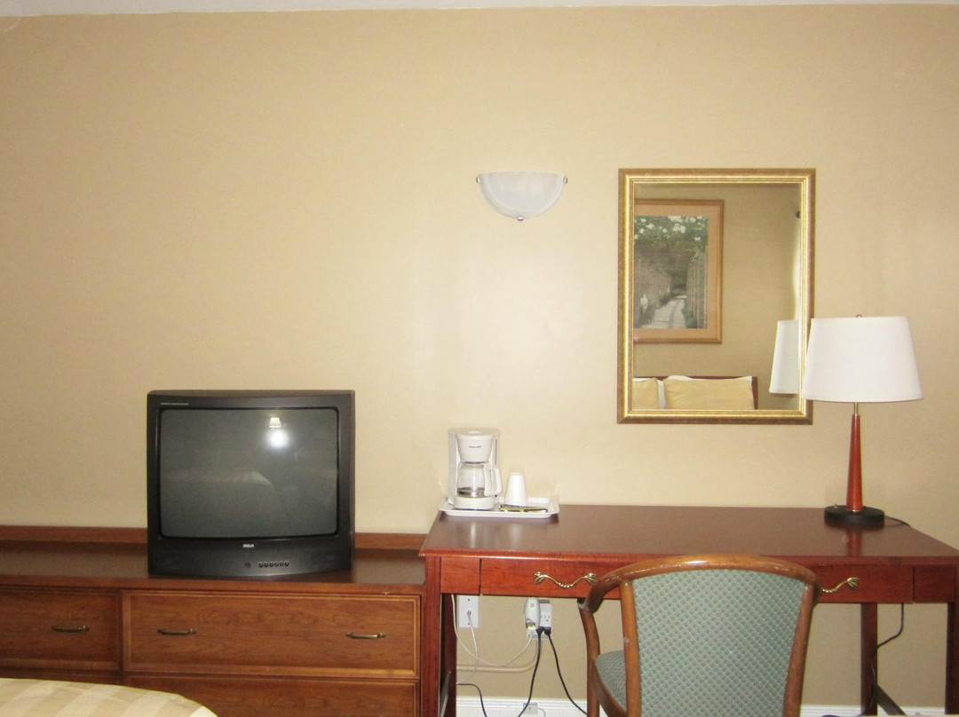 Village Inn Motel主图