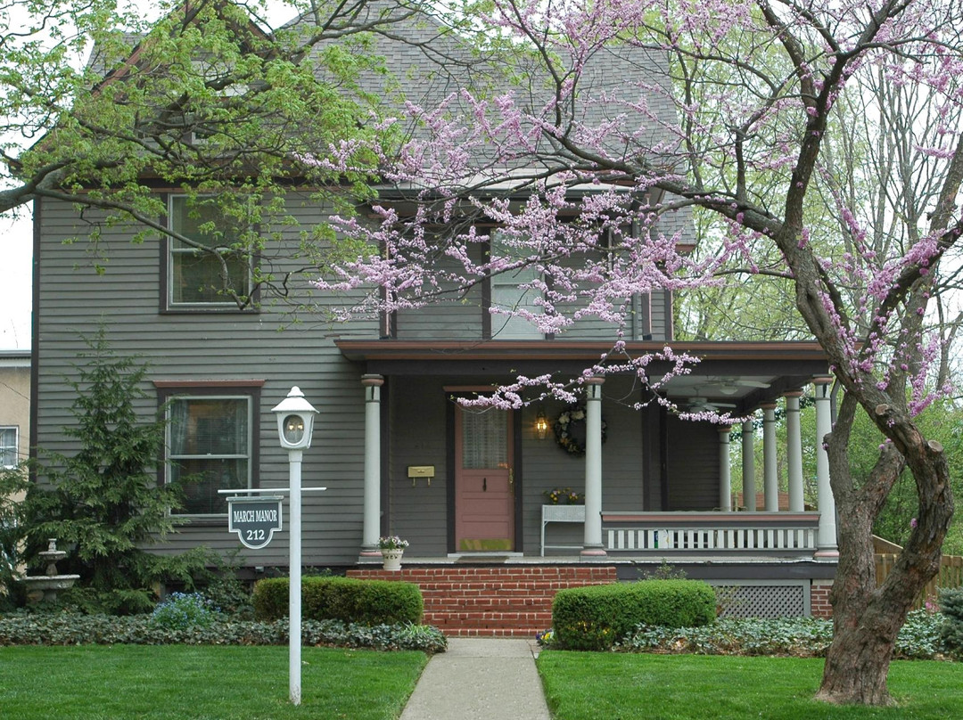 Lebanon酒店住宿-Hardy's Bed and Breakfast Suites