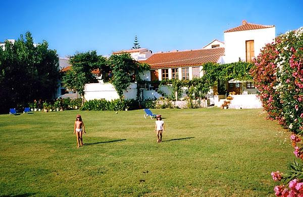 Ismini Apartments主图