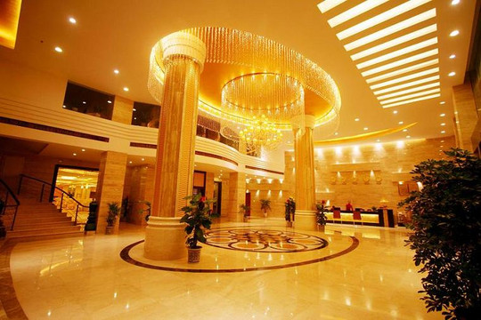 张家界皇廷大酒店主图