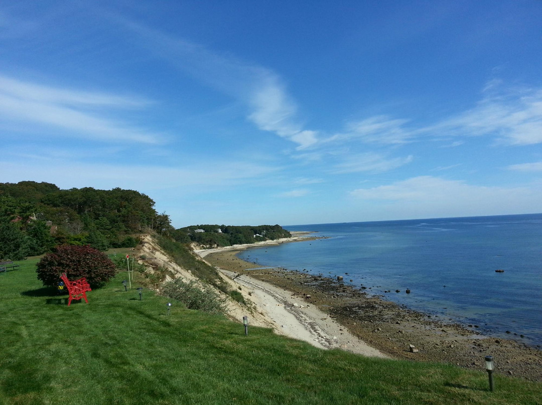 Inn at 38 Oak Bluff Circle主图