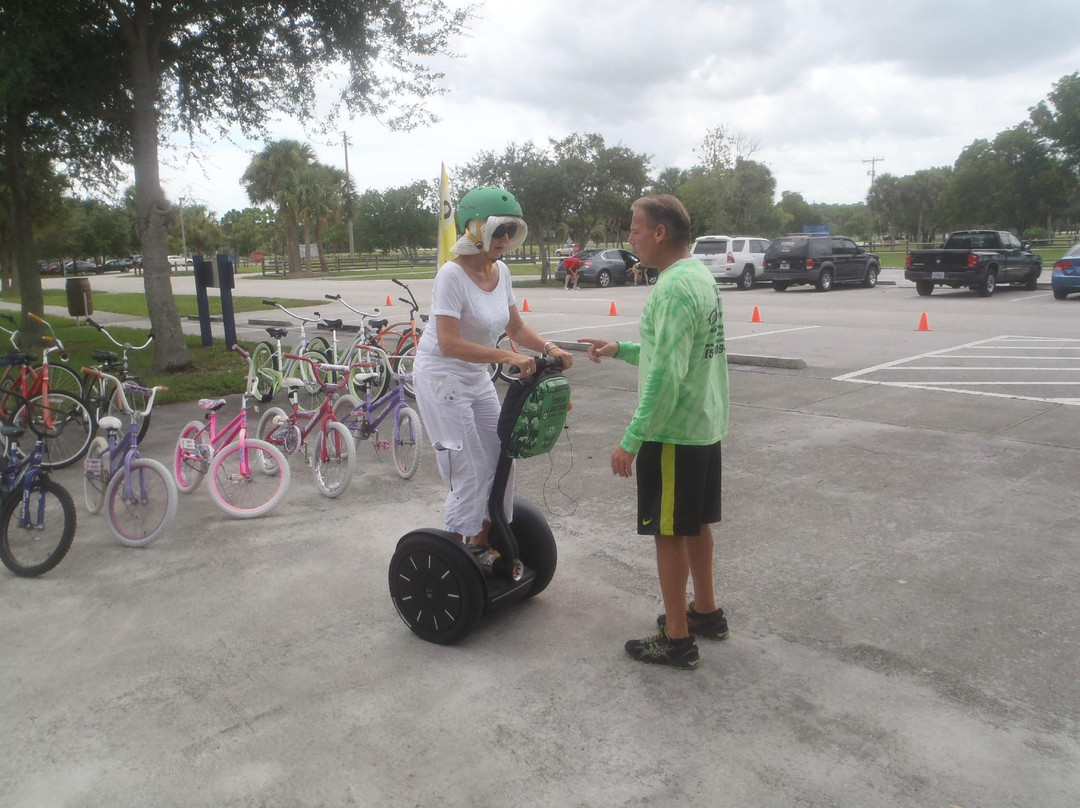 Green Motion Segway Tours景点图片