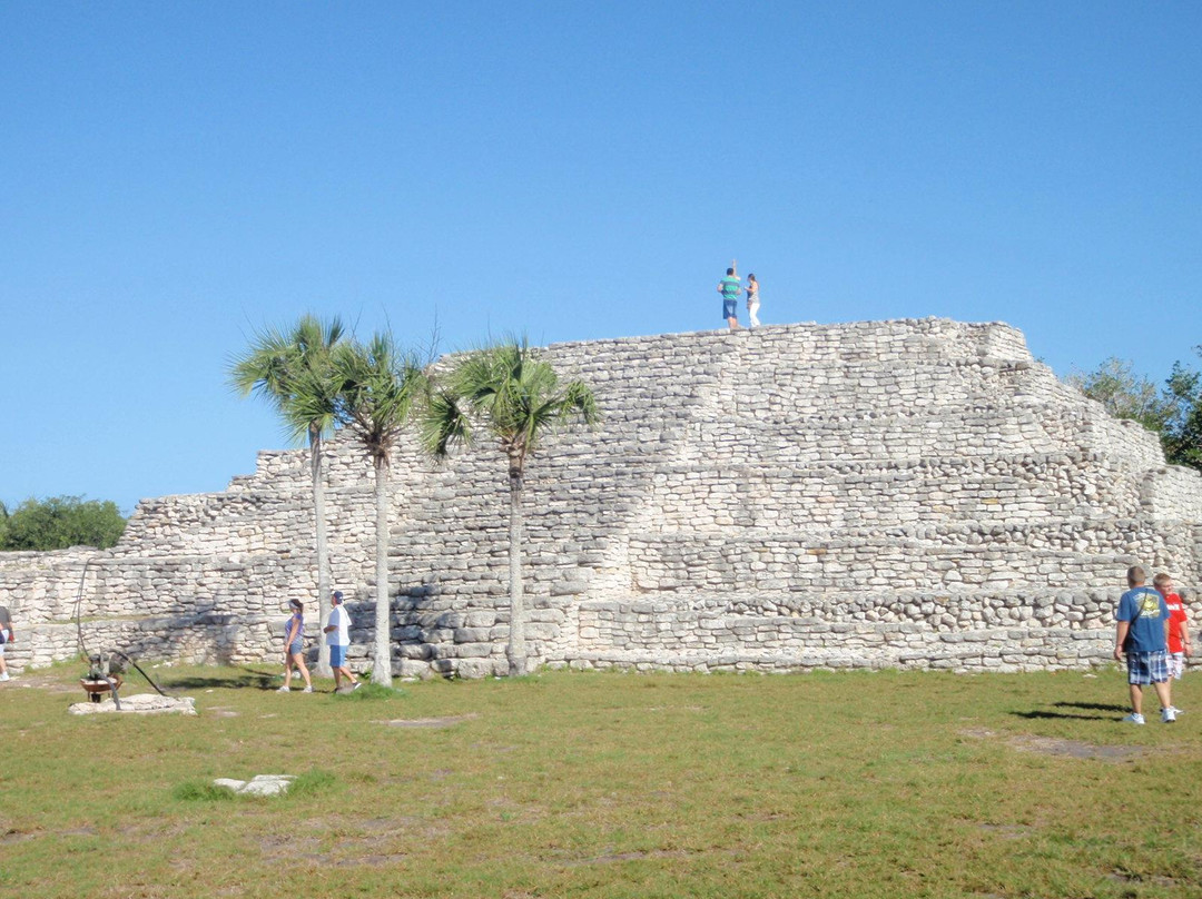 Xcambó Archaeological Zone景点图片