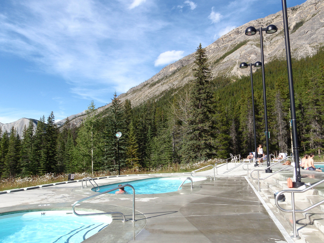 梅耶特温泉-兴顿必去景点