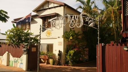 Tropic Days Backpackers