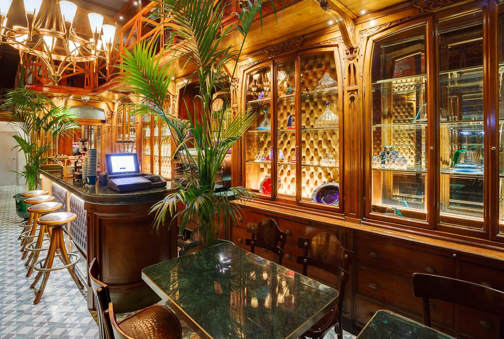 Ravouna 1906 Rooftop Bar