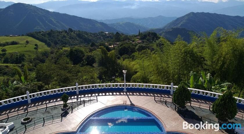 Finca Vacacional Los Alpes