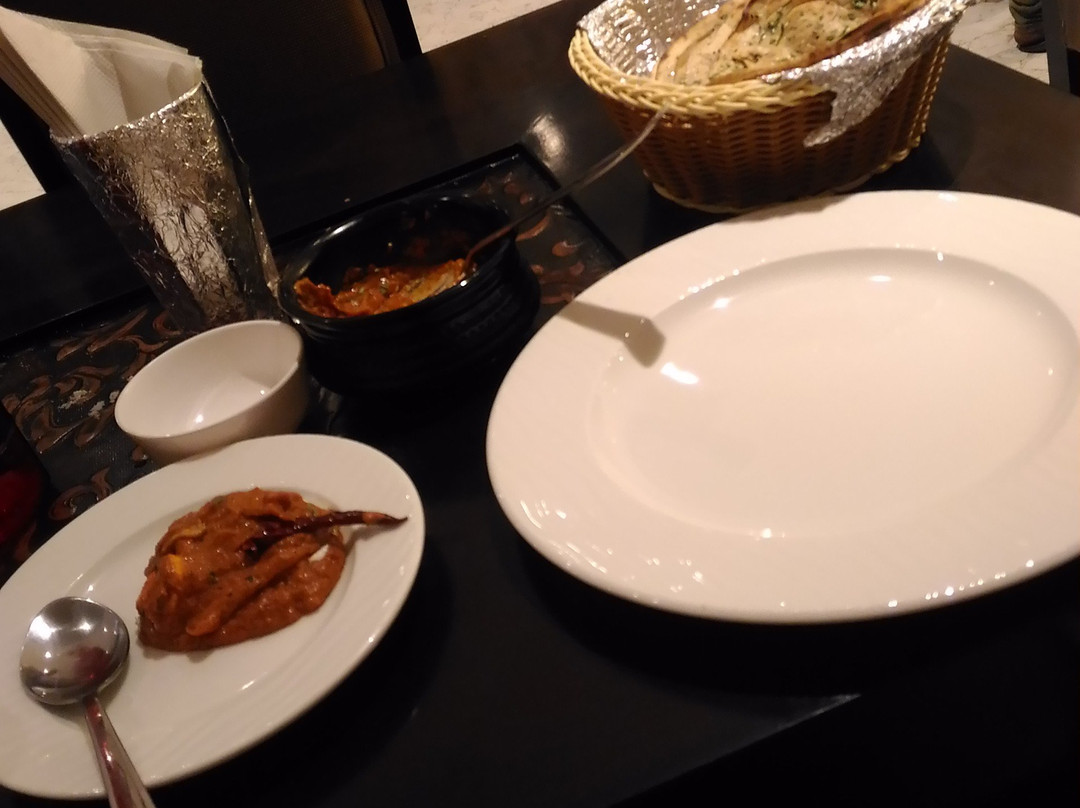 Narona餐馆和美食-Raj Laxmi