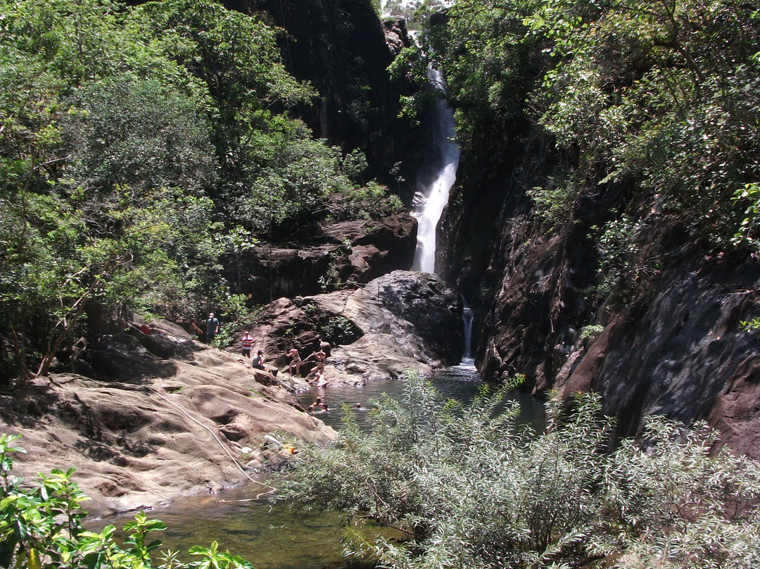 空仆瀑布-象岛必去景点