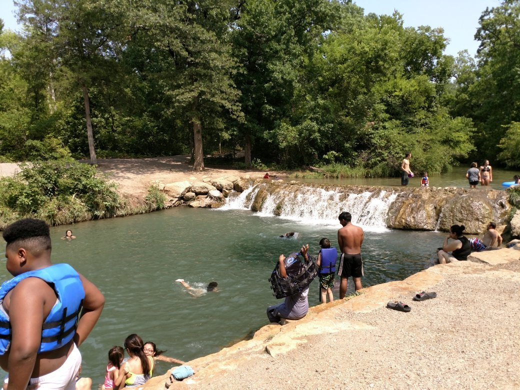 Chickasaw National Recreation Area景点图片