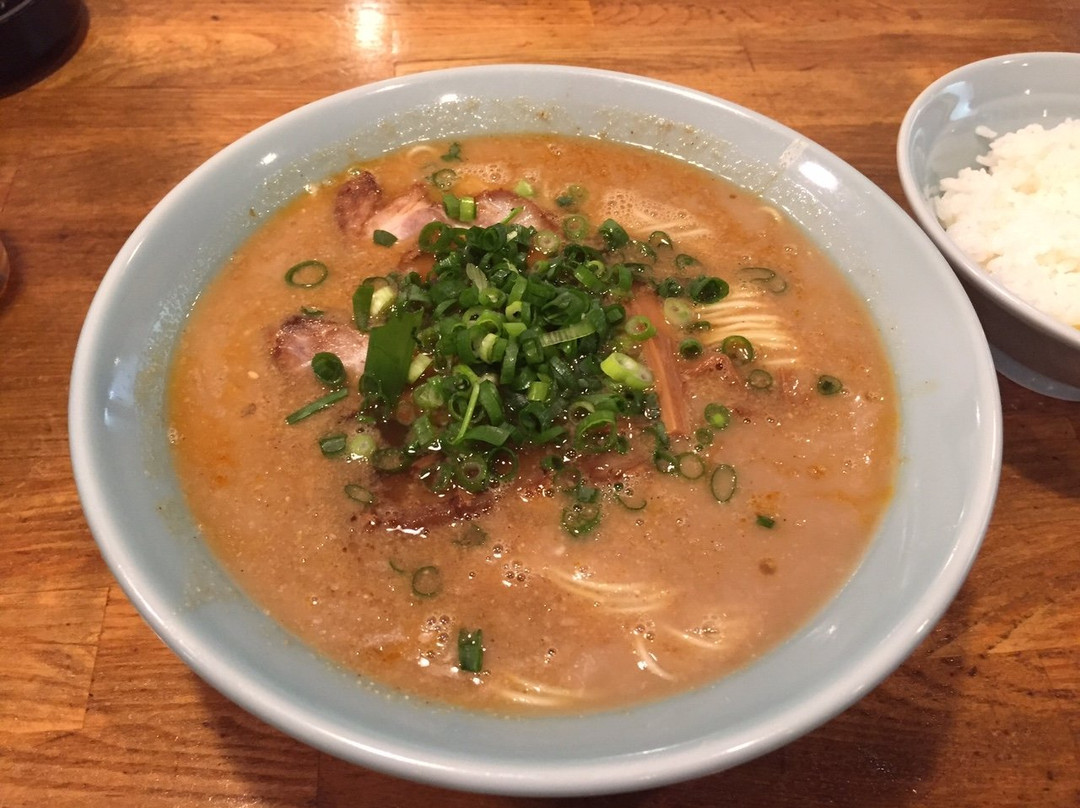 支那そば 餐休 江崎総本店