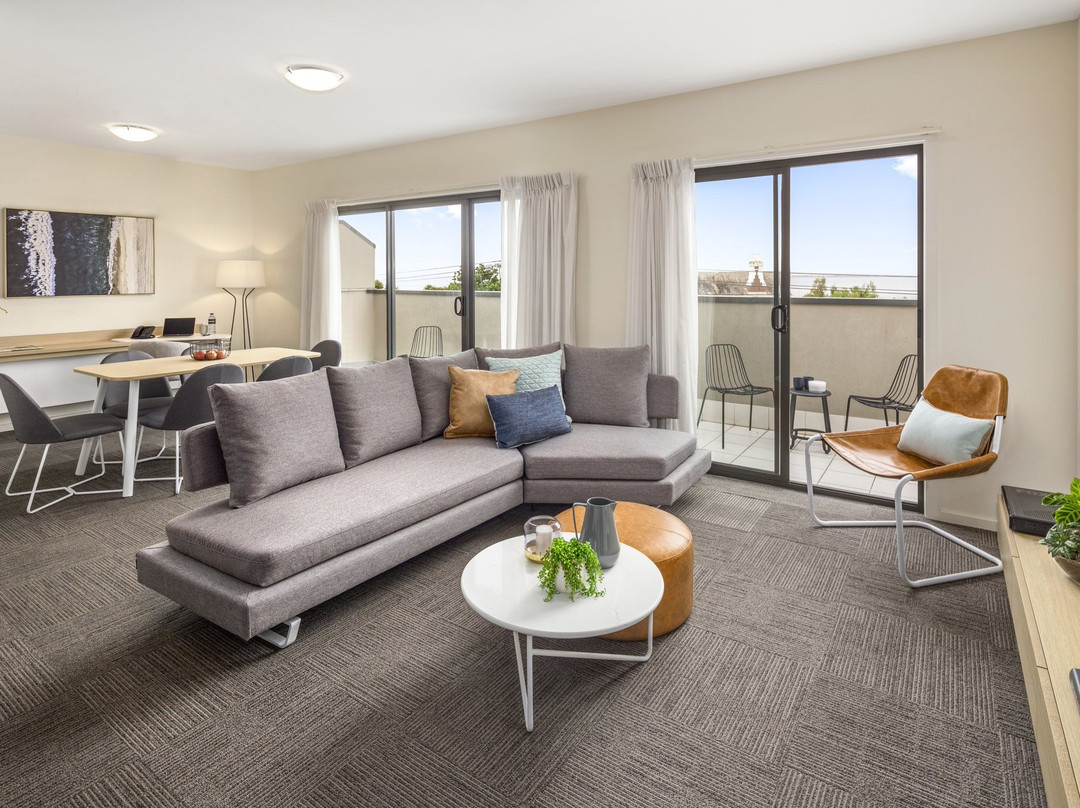 吉朗探索酒店主图