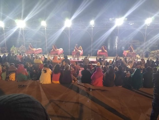 narmada river puja-贾巴尔普尔必去景点