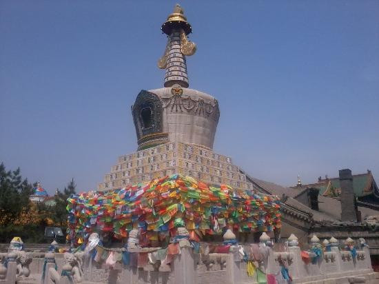 席力图召-呼和浩特市必去景点