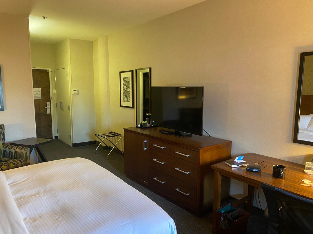 Doubletree By Hilton South Bend主图