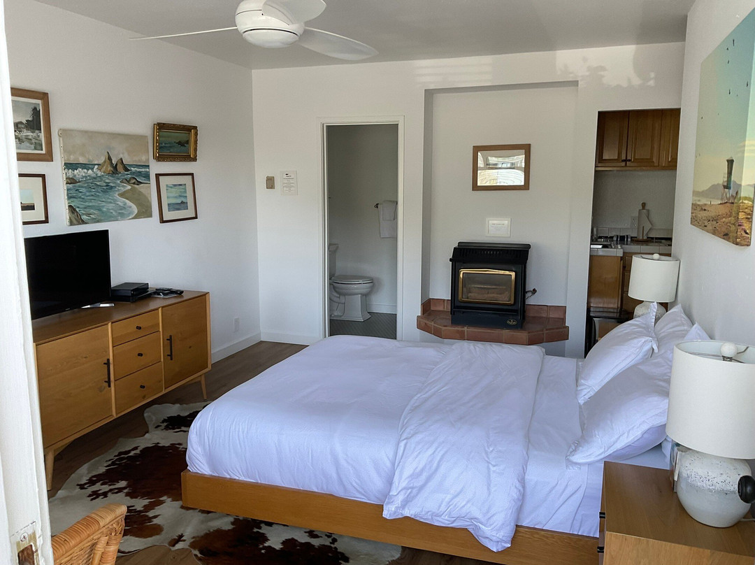 Sandpiper Lodging at the Beach主图