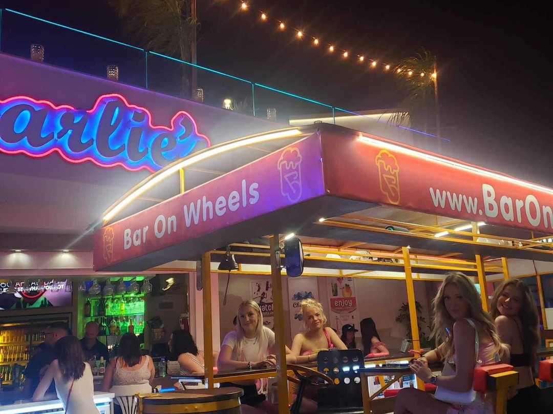 Bar On Wheels-马利亚必去景点