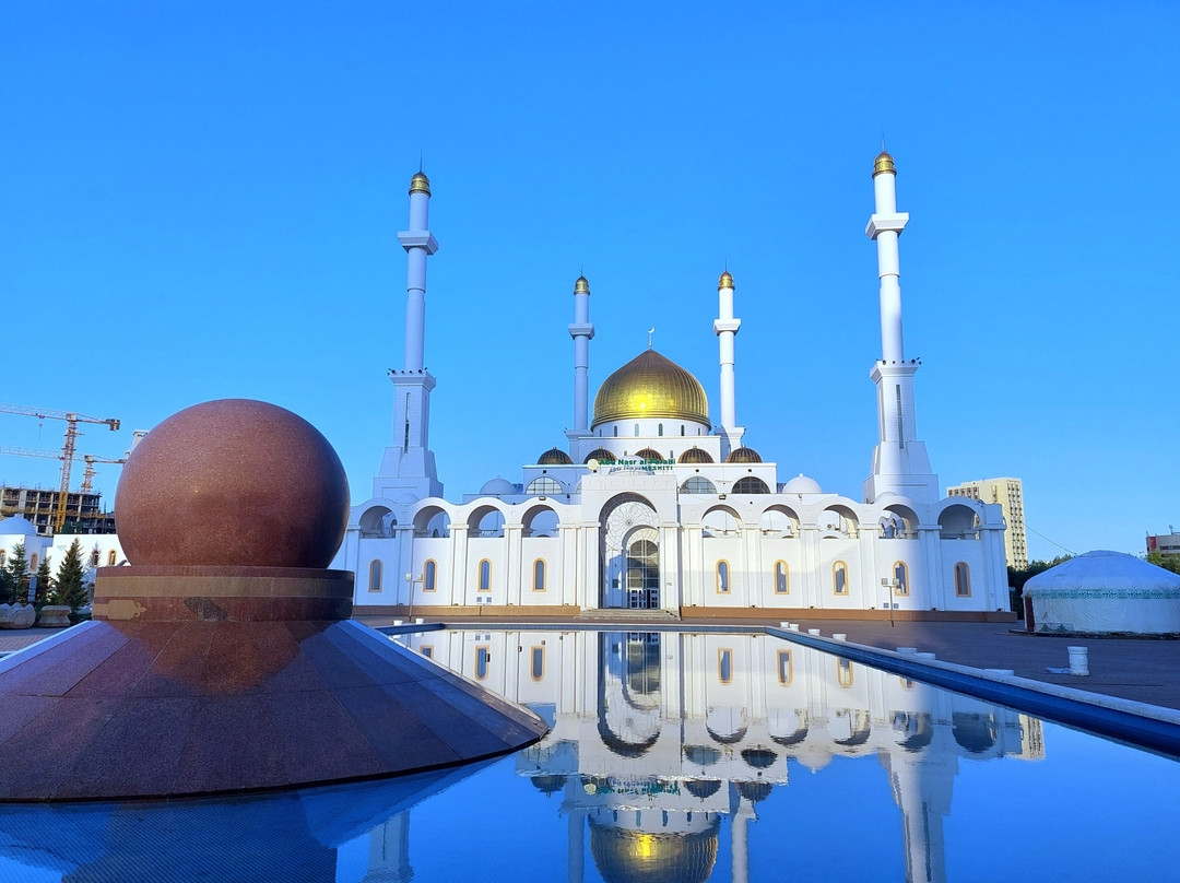Nur-Astana Mosque-努尔苏丹必去景点
