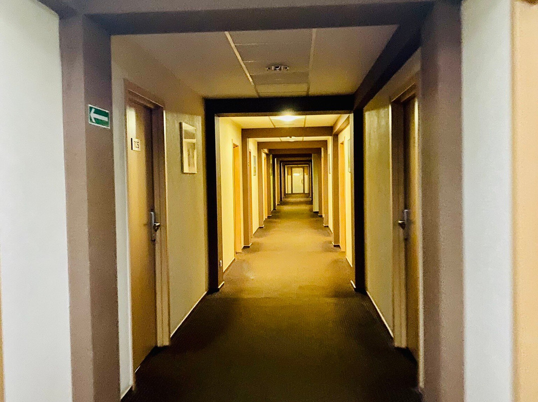 Witek Hotel And Conference Centre主图