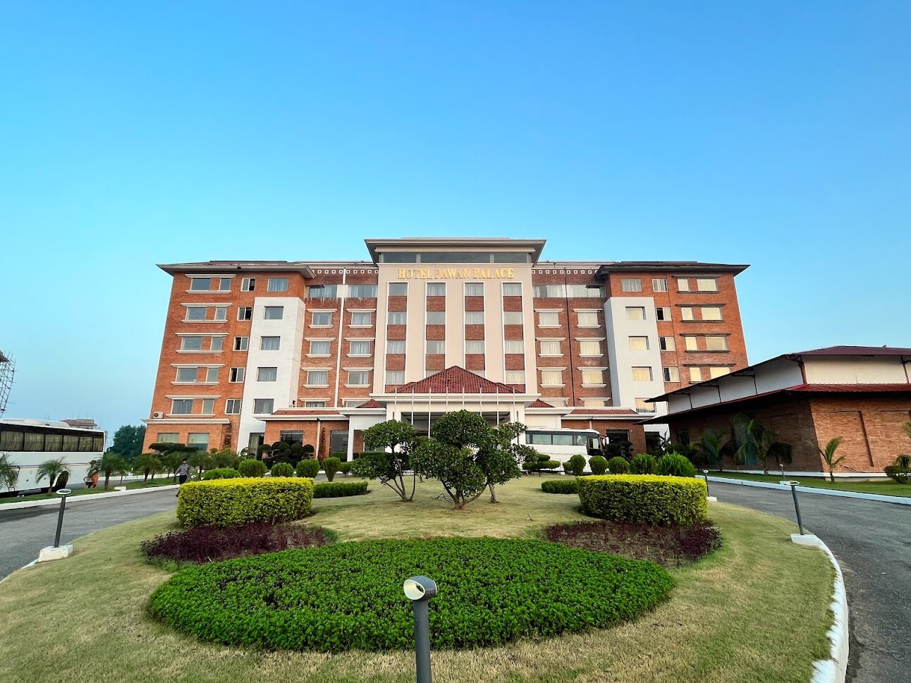 Hotel Pawan Palace Lumbini-浴室