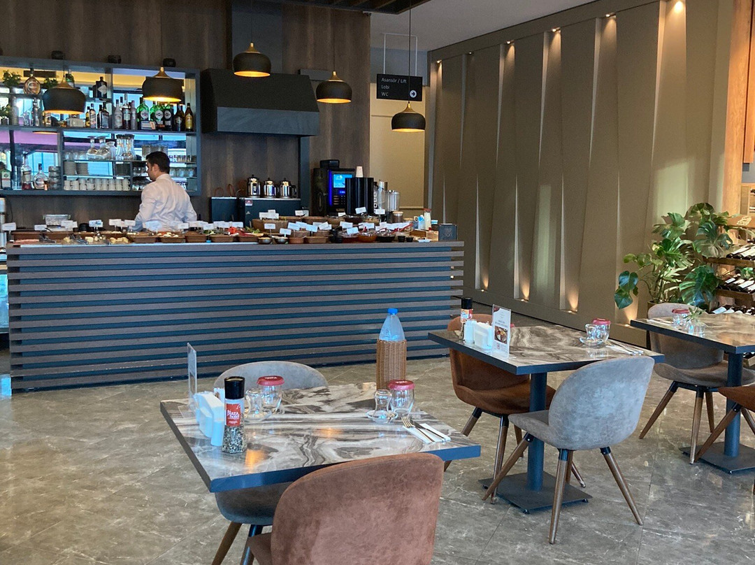 The Plaza Hotel Edirne主图