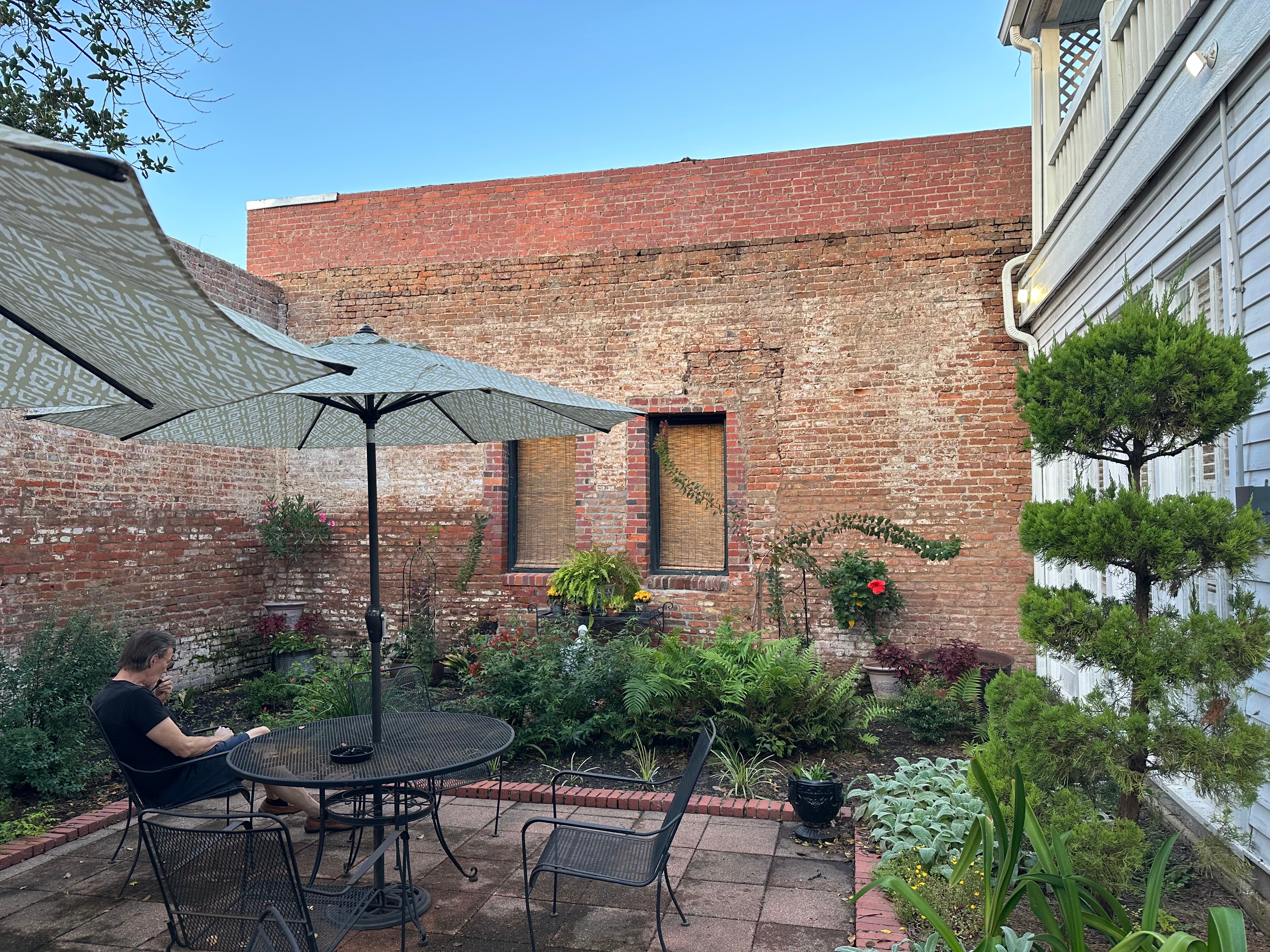 The Excelsior House-官方