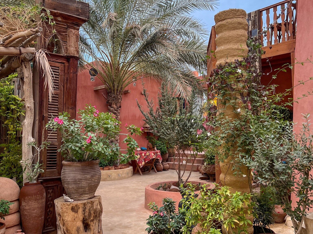 To A Skylark-Tunis必去景点