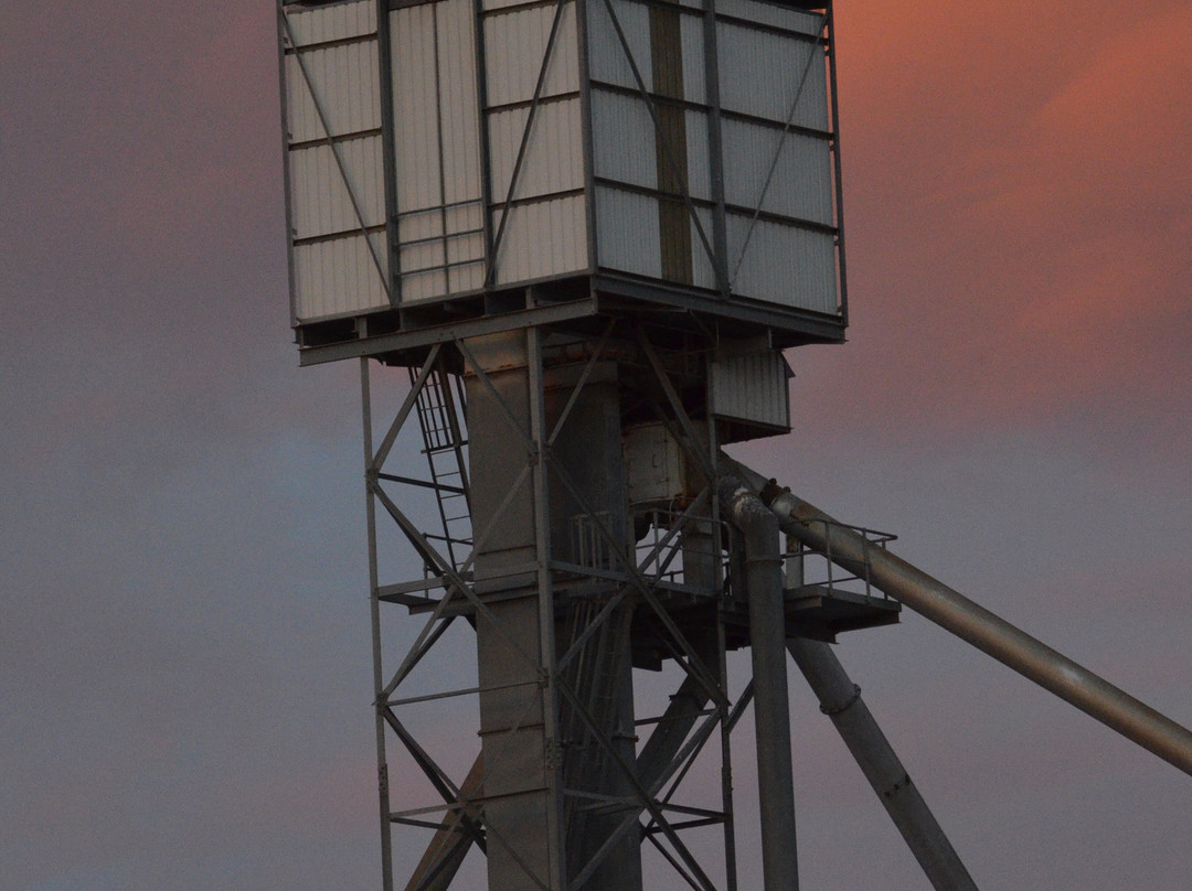 Cronomby Tanks-Lascelles必去景点