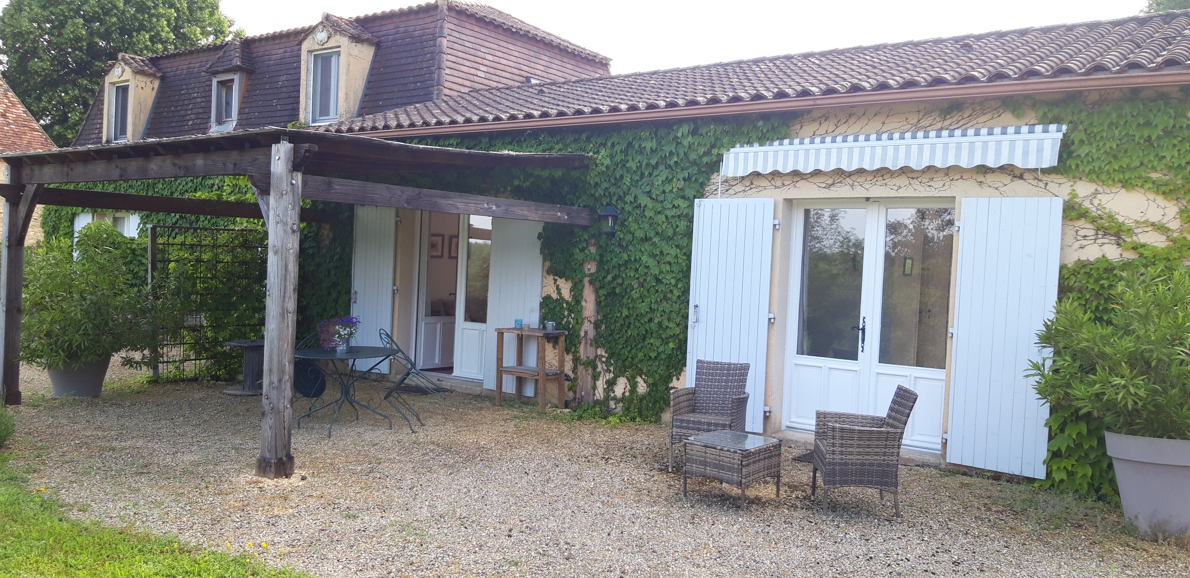 Le Clos Lascazes-客卧